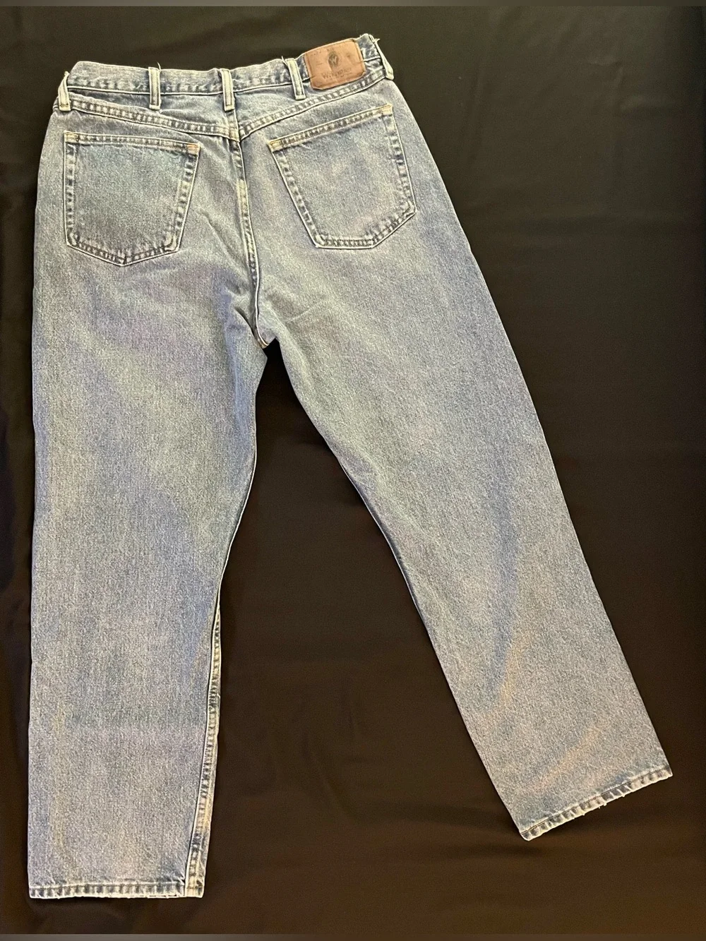 Wrangler Authentics Men's Relaxed Fit Jeans Light Wash Blue 34x32